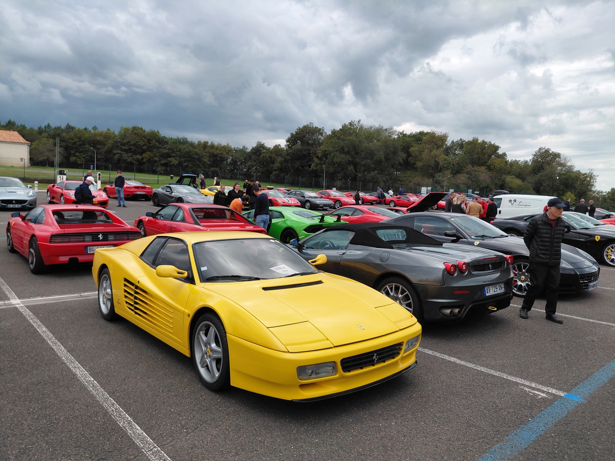 Meeting FERRARISTA SEPTEMBRE 2025 Cognac CHARENTE (72).jpg
