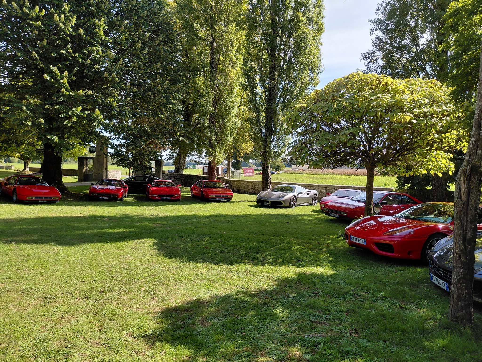 Meeting FERRARISTA SEPTEMBRE 2025 Cognac CHARENTE (93).jpg