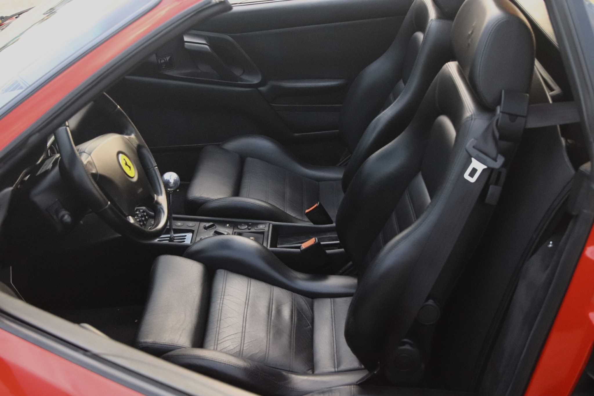 FERRARI 355 GTS A VENDRE LILLE.jpg