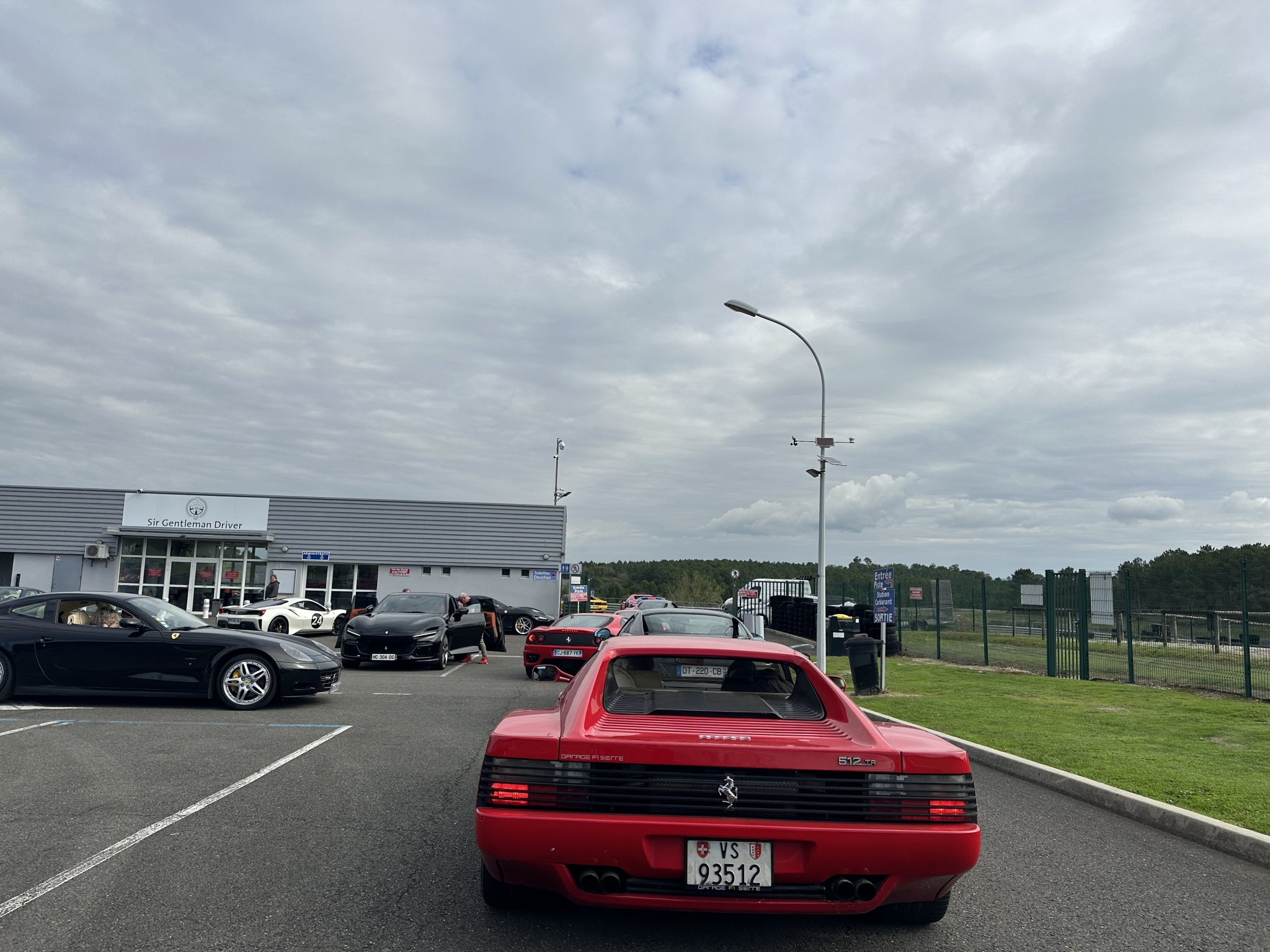 8EC6AC4C-6133-46FD-92CB-7BB9EFA8211F.jpeg