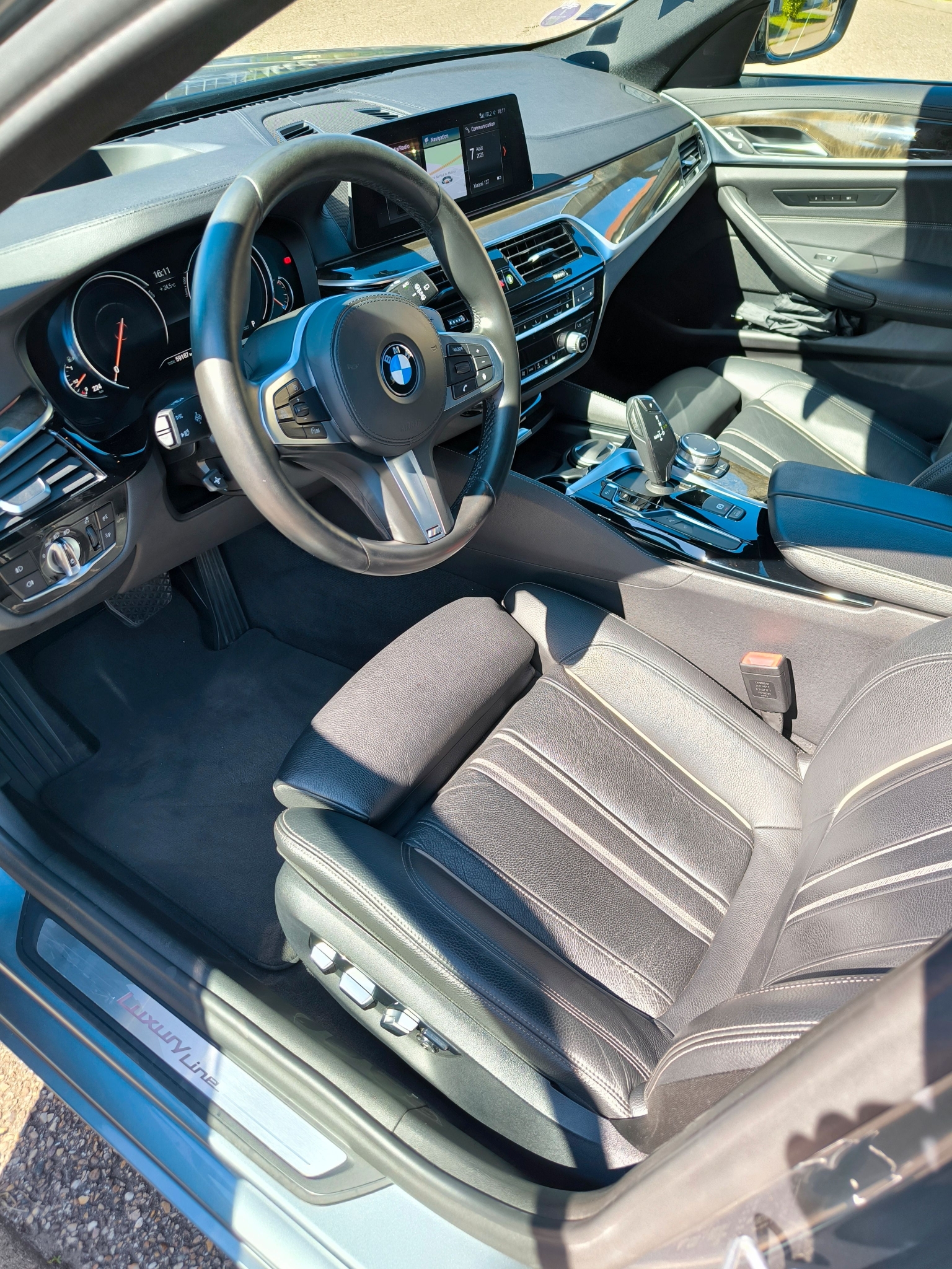 BMW 540IXT8.jpeg