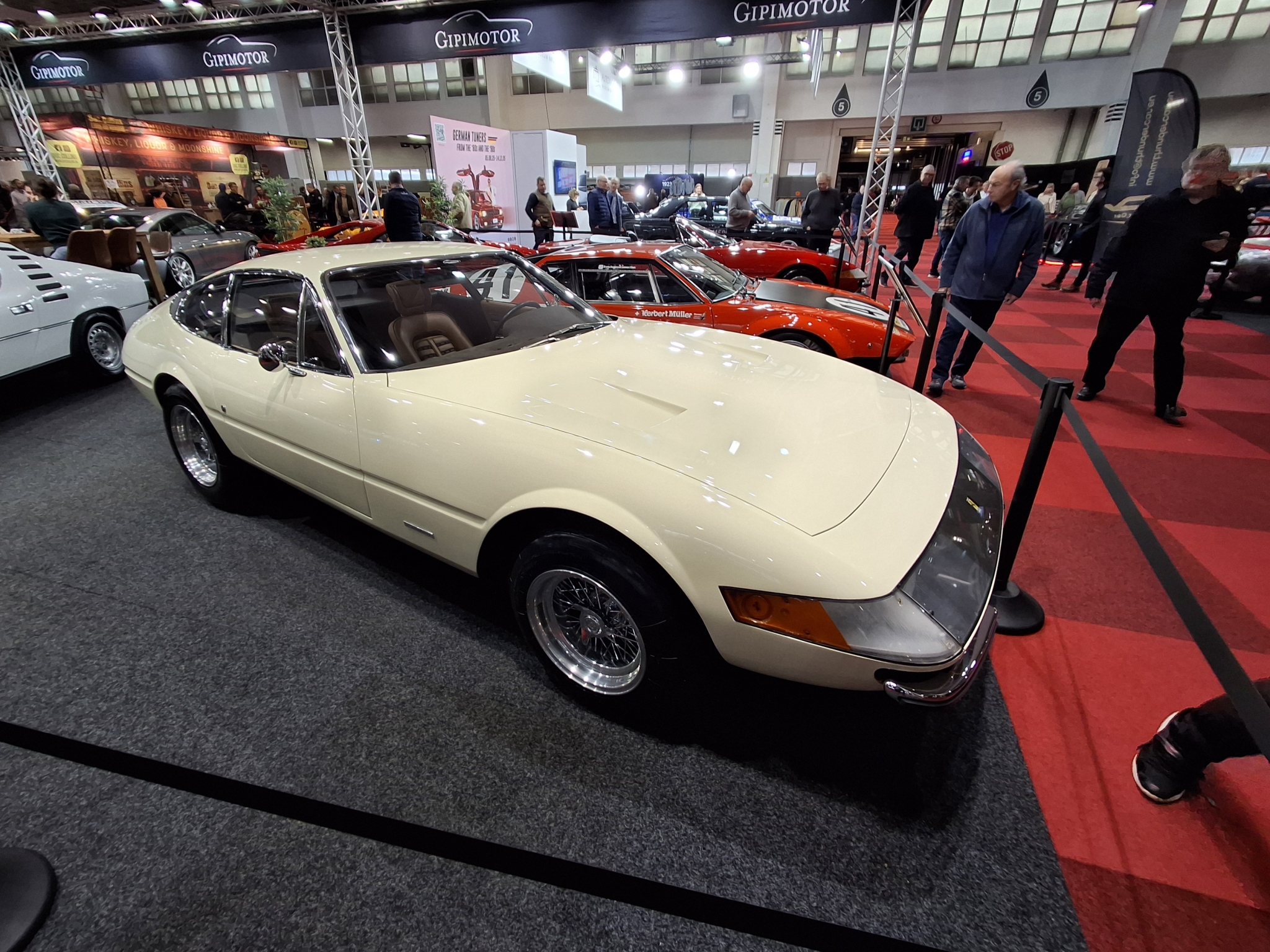 365GTB-4 (2).jpg