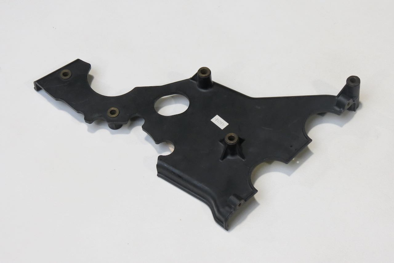 Ferrari_348_Cam_Belt_Cover_Rear_LH_134218_2.jpeg