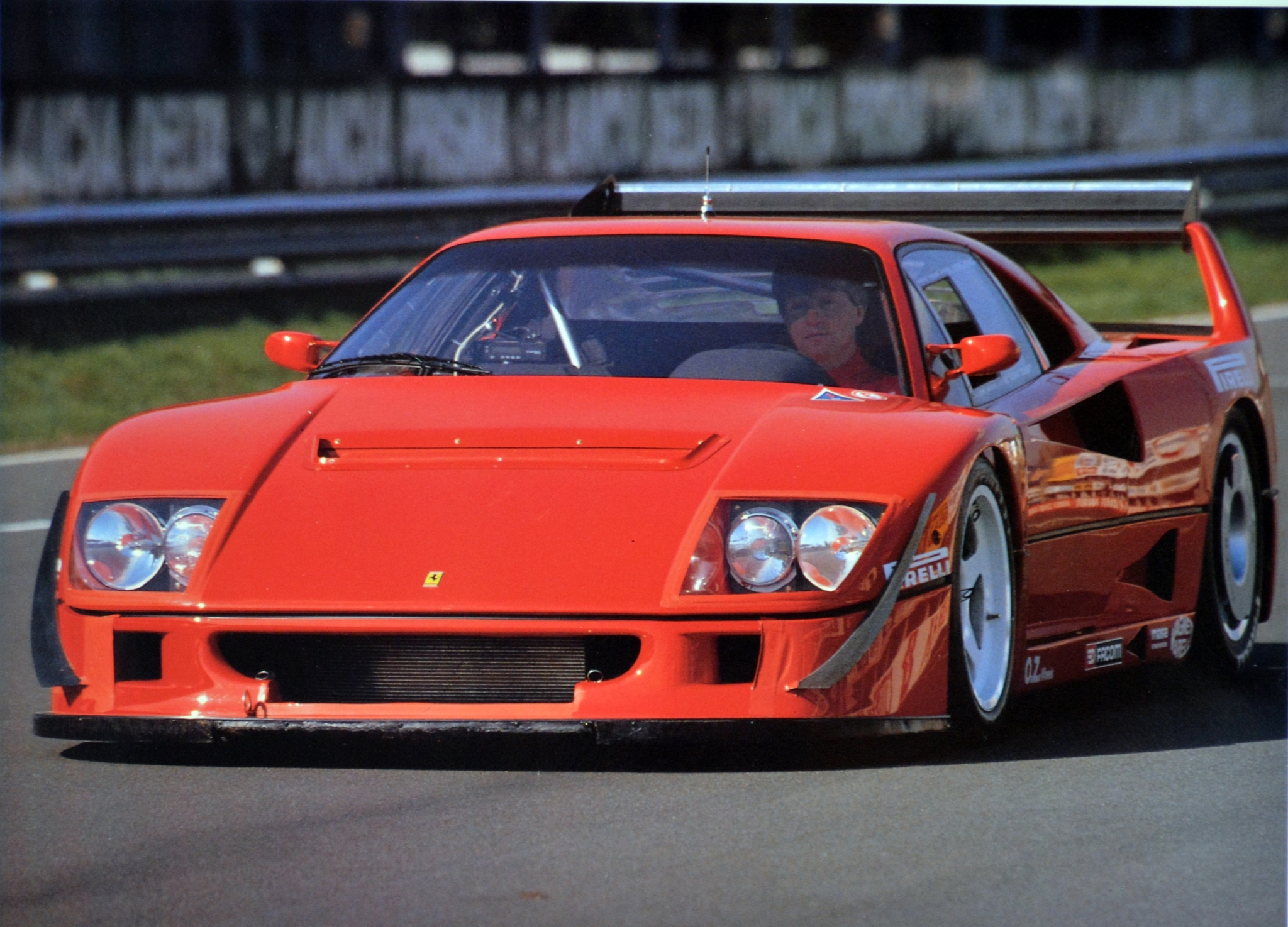 F40 LM-par Pierre Dieudonne-37c.JPG