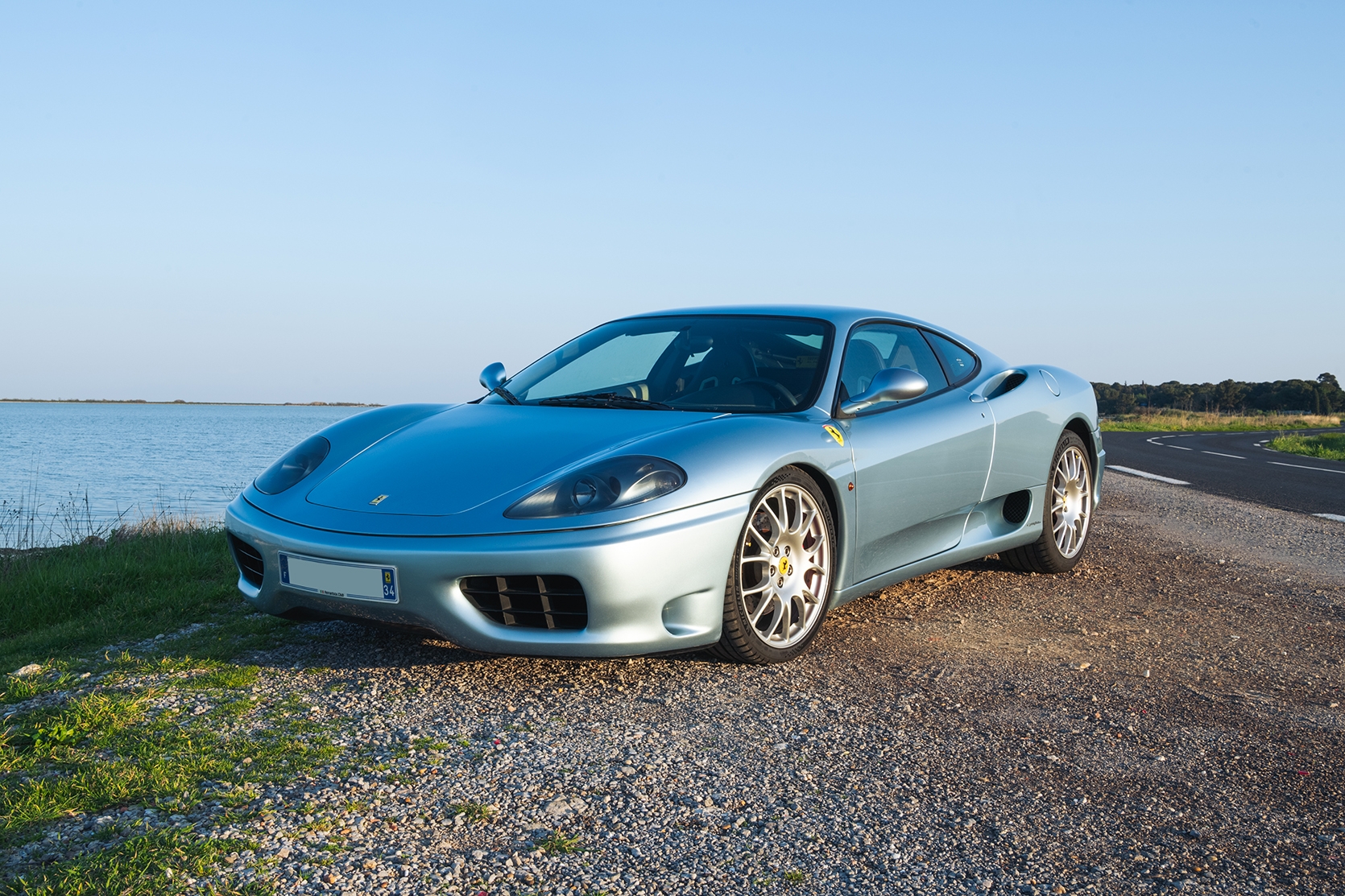 120278928_Ferrari(2).jpg.01075cba1d688182603f6188eddf8730.jpg