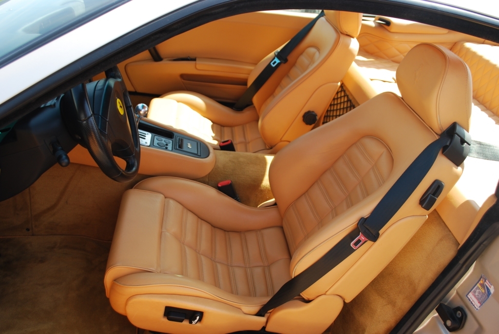 2094161294_FerrariMaranello45AT05.JPG.47f7382c91f5926fdb478de805e7a534.JPG