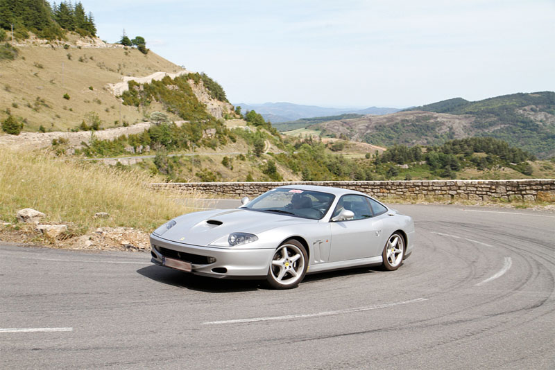 Test_achat_vente_Ferrari_550_Maranello.jpg