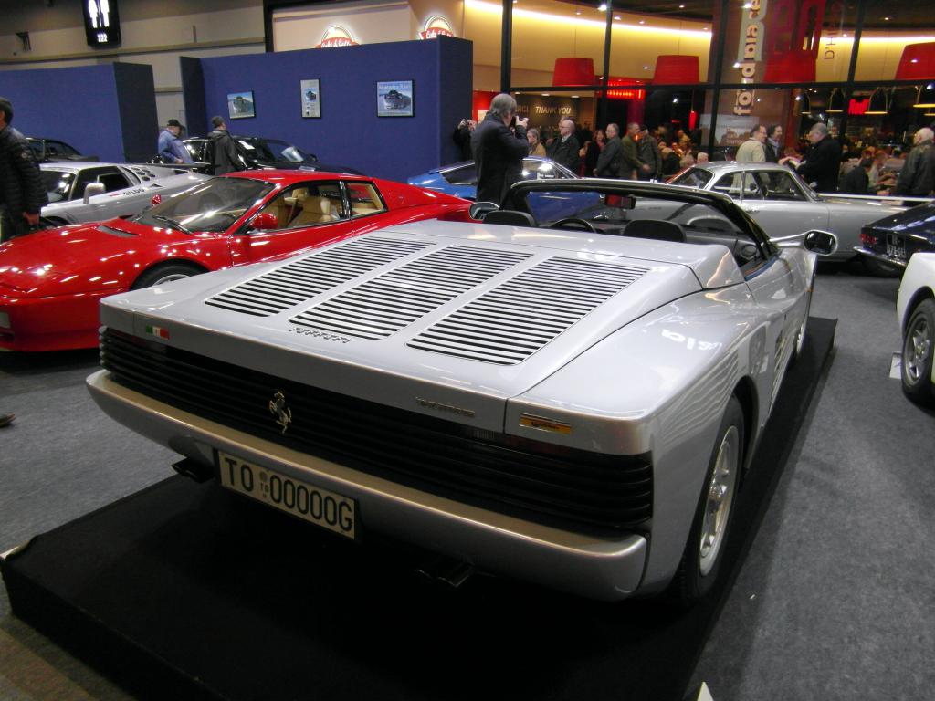 RETROMOBILE 2016 - 050-FERRARI TESTAROSSA SPIDER-1986-CH ZFFTA30B000062897-.jpg