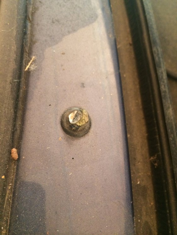 gicleur lave glace 308 gt4.jpg