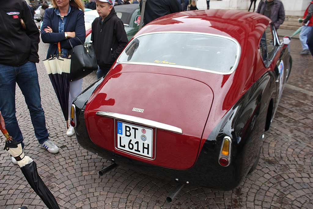Ferrari-195-Back.jpg