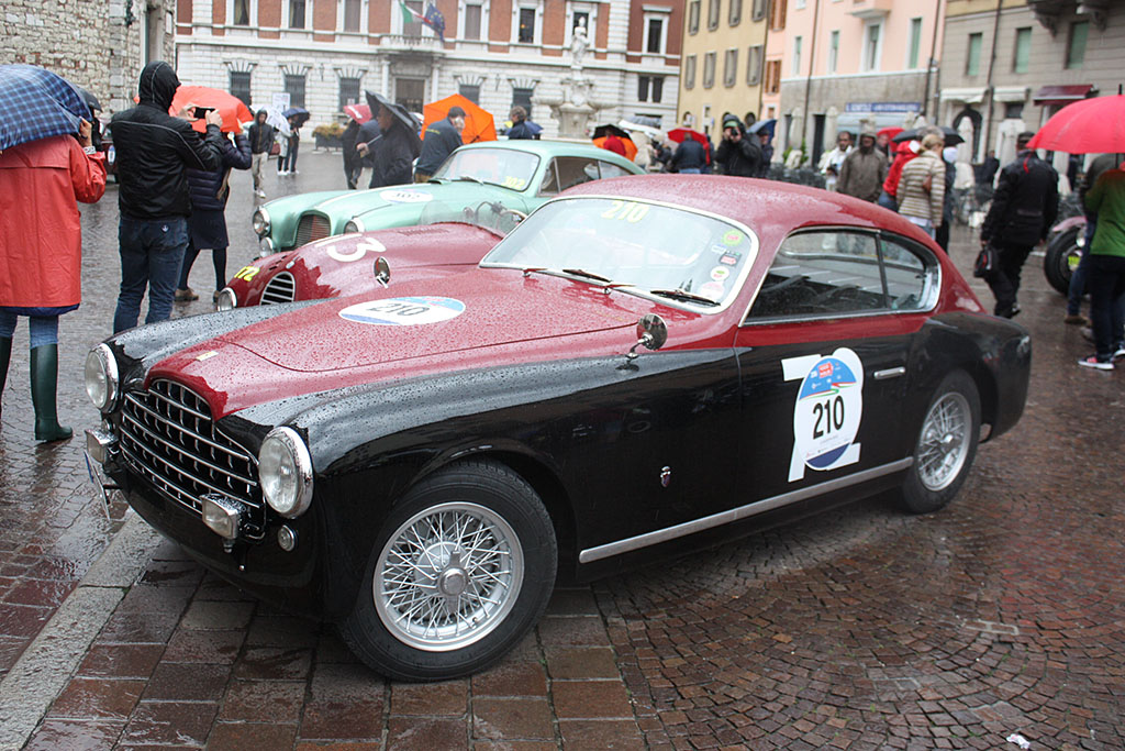 Ferrari-195-Side.jpg