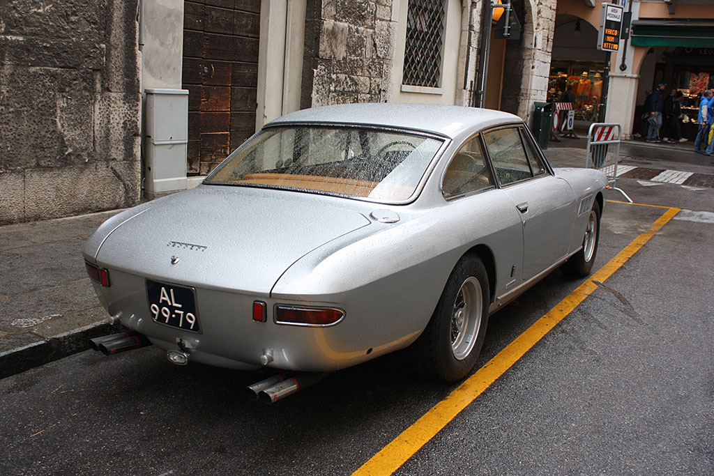 Ferrari-330-GT-Back.jpg
