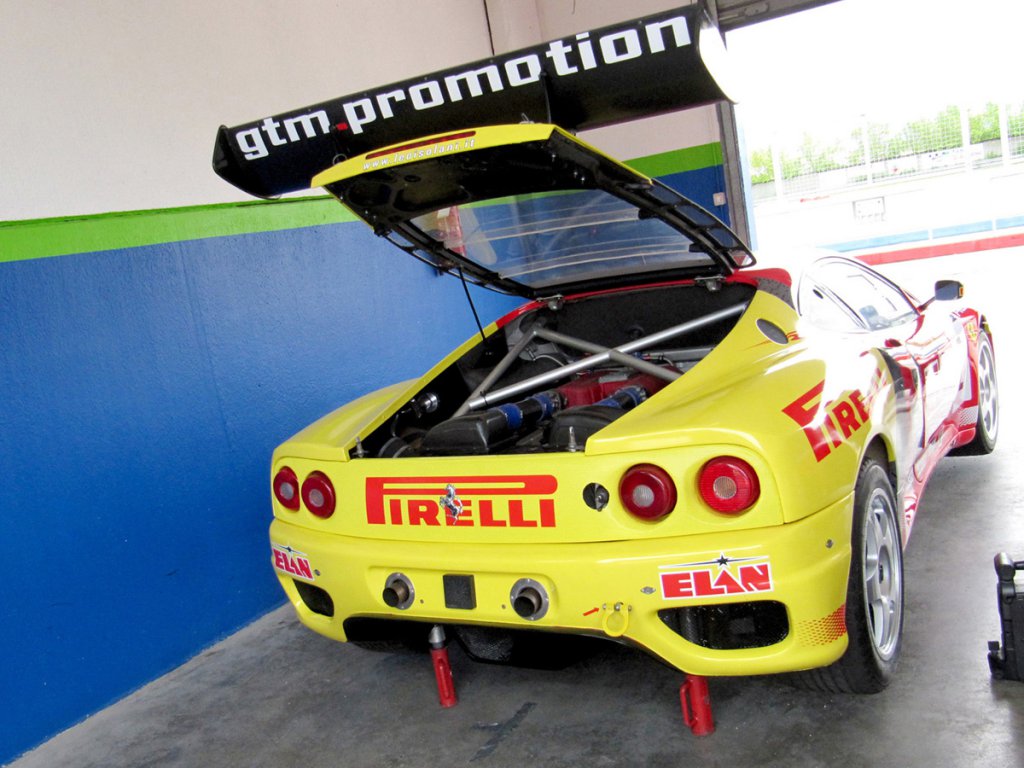 Ferrari_360-GT2_05.thumb.jpg.f4d06cab2f8886eca9016e4d4caf1305.jpg