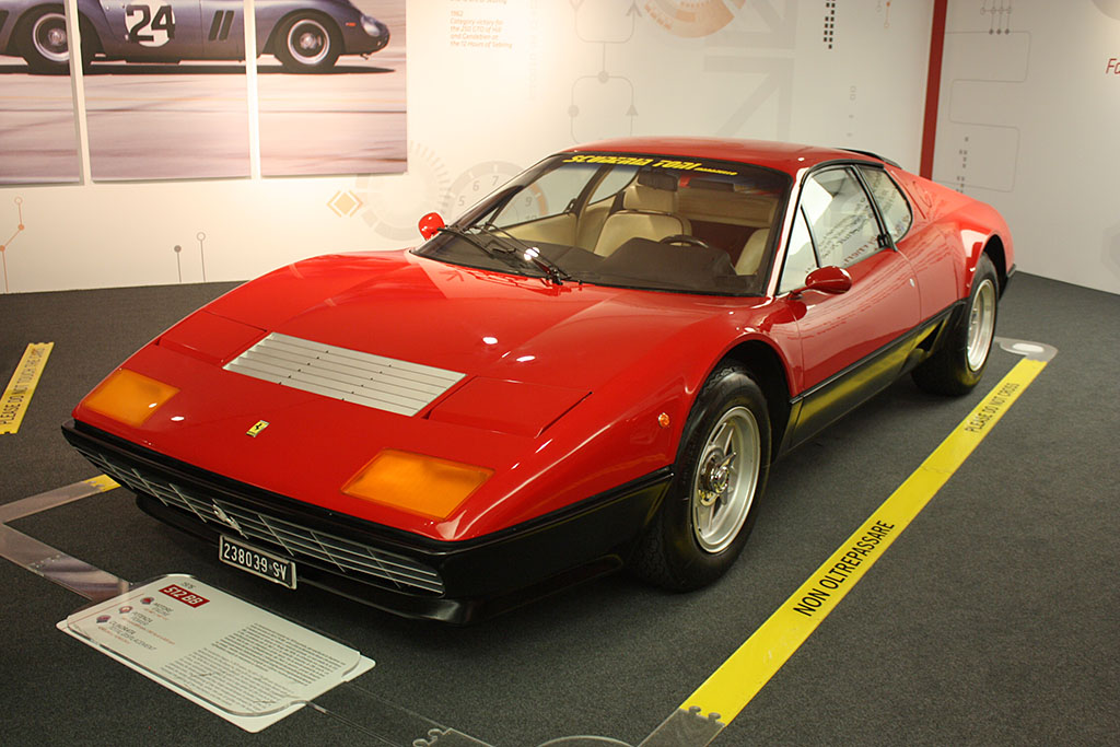 Ferrari-BB512-Museo-Front.jpg