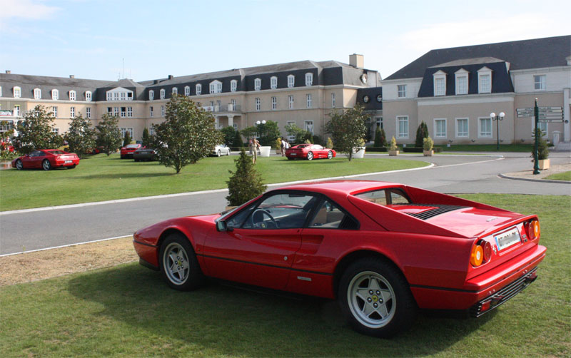 Ferrari-328-Rosso-back.jpg