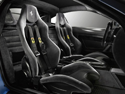 f430-scuderia-interieur3.jpg.a84744993411d7315b20bd24503ac443.jpg