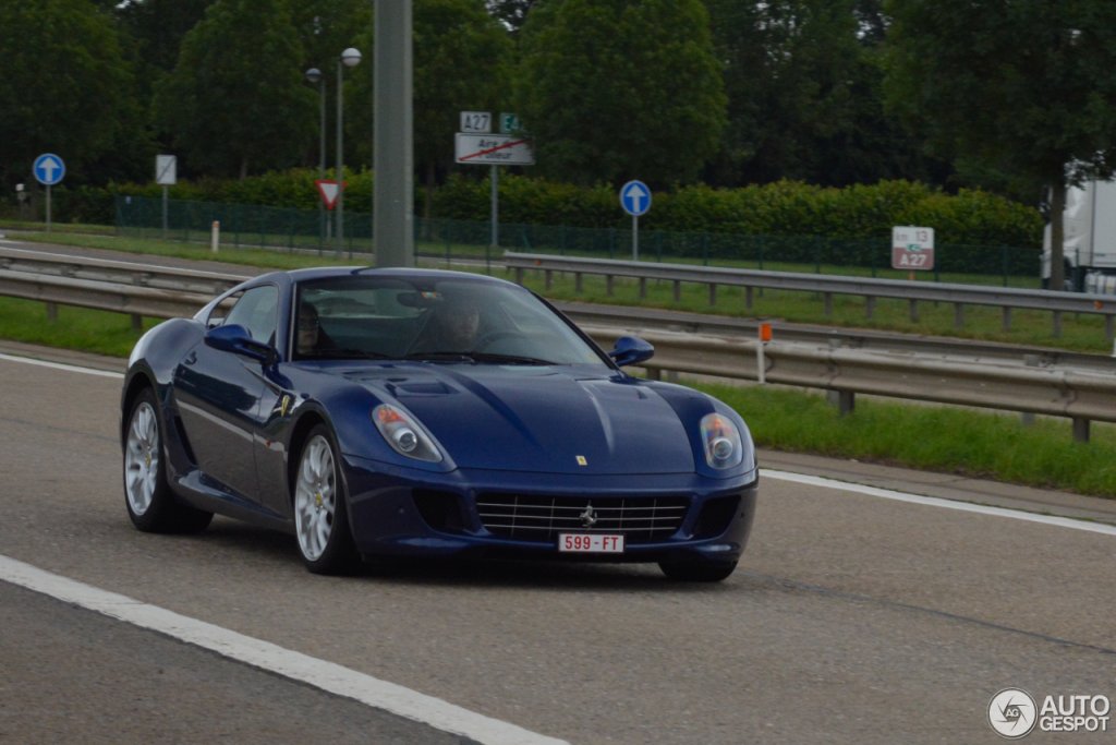 ferrari-599-gtb-fiorano-c567324062018223053_3.thumb.jpg.6bcb615330ffc53721eab6d80c3223be.jpg