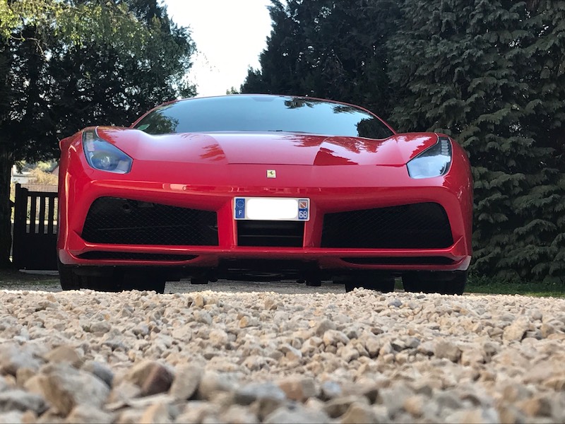 Ferrari-488-GTB-Rosso-Corsa.jpeg