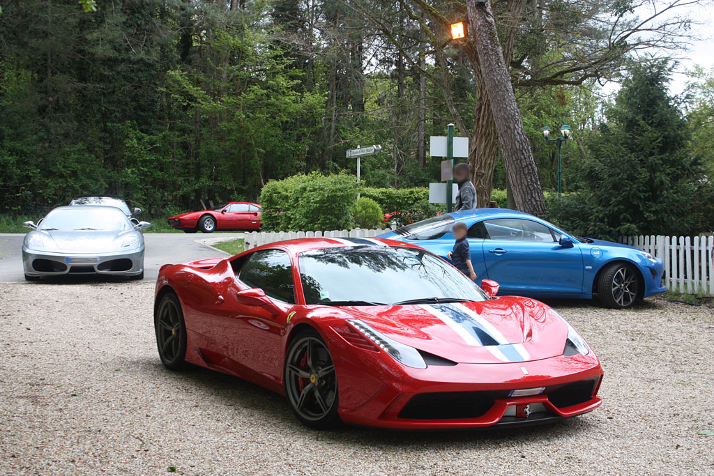 Ferrari-458-Speciale.jpg