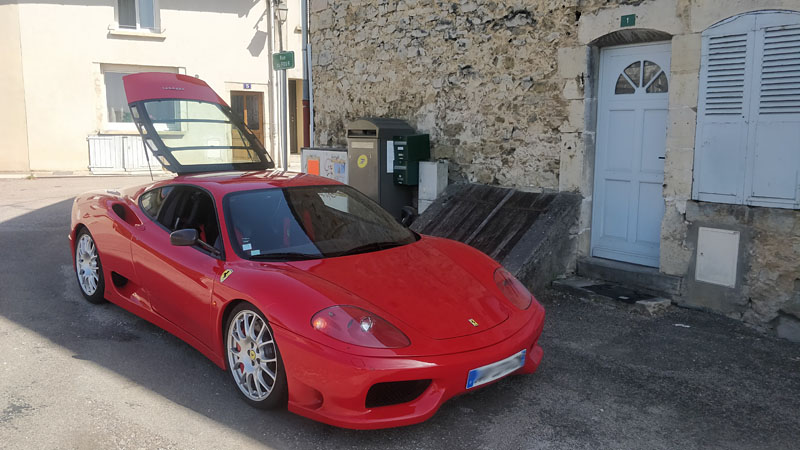 Ferrari-Challenge-Stradale.jpg