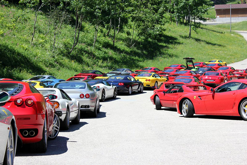 Meeting-Ferrarista-Arret.jpg