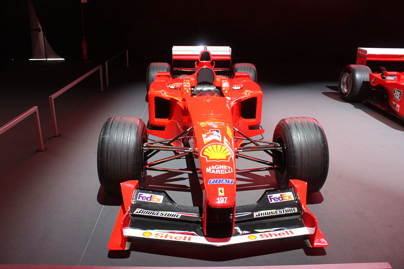 Ferrari-F399-1999-Front-2.jpg