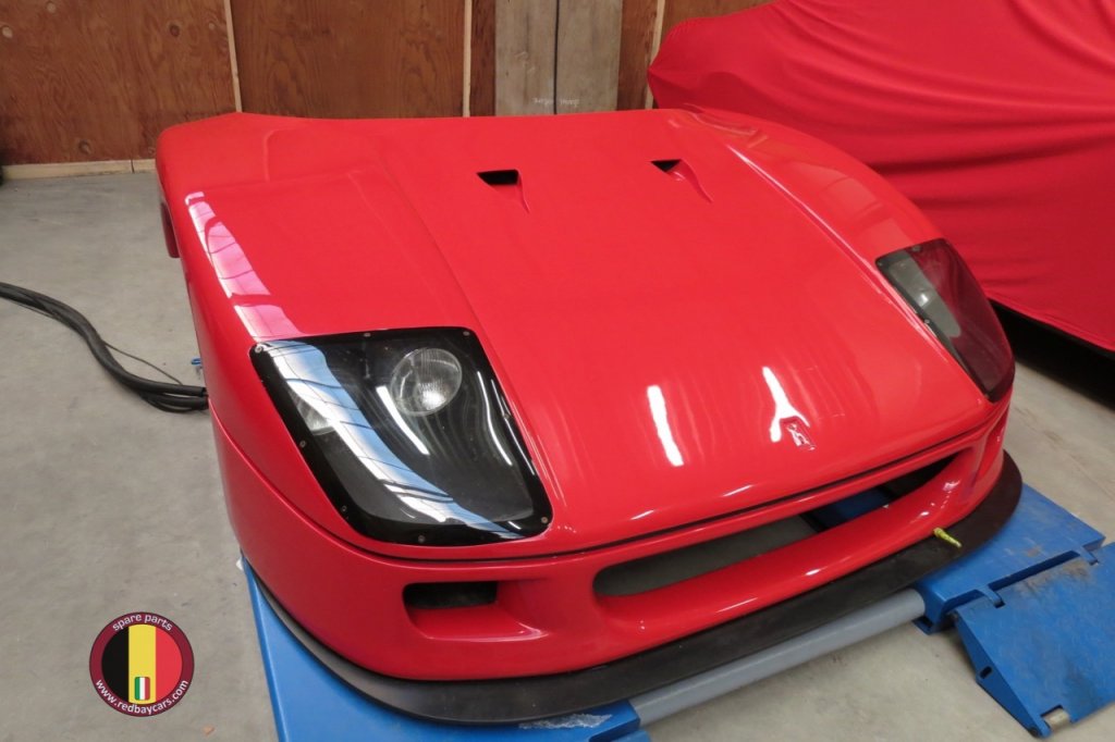 Ferrari_F40_Front_Hood_Reproduction_62731900_1.jpg