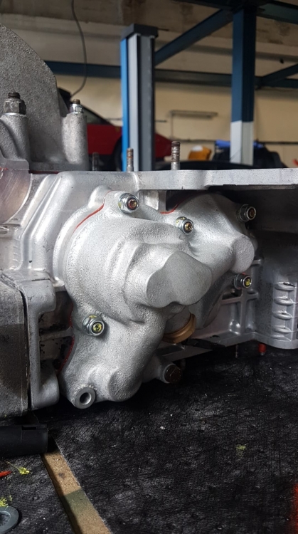 carter pompe à huile boite de vitesse.jpg