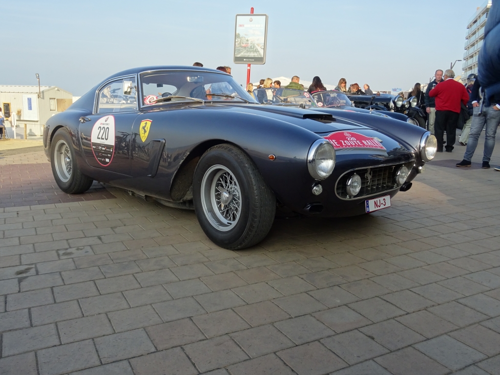 250 GT (16).JPG