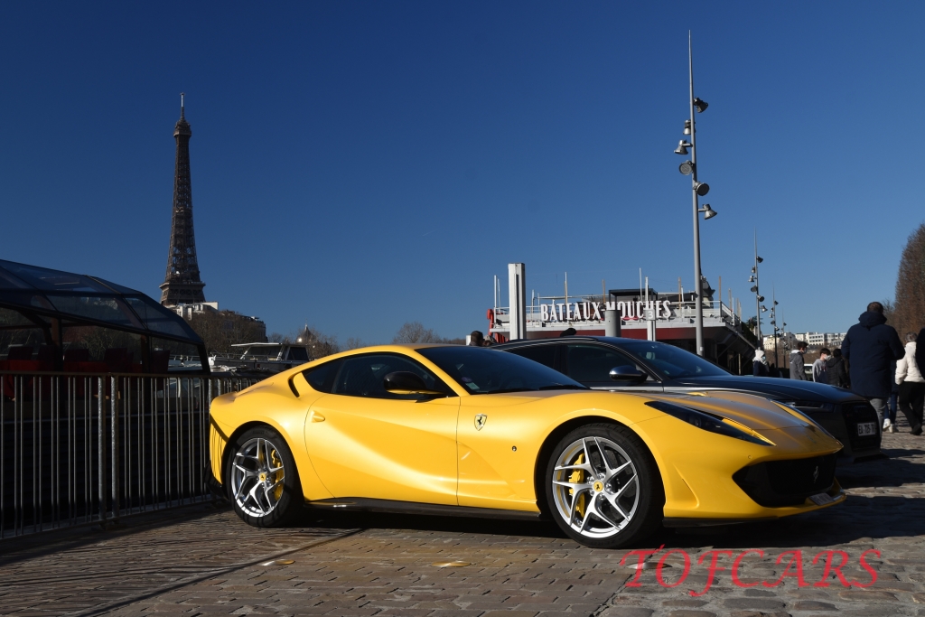 Ferrari 812 Superfast.jpg