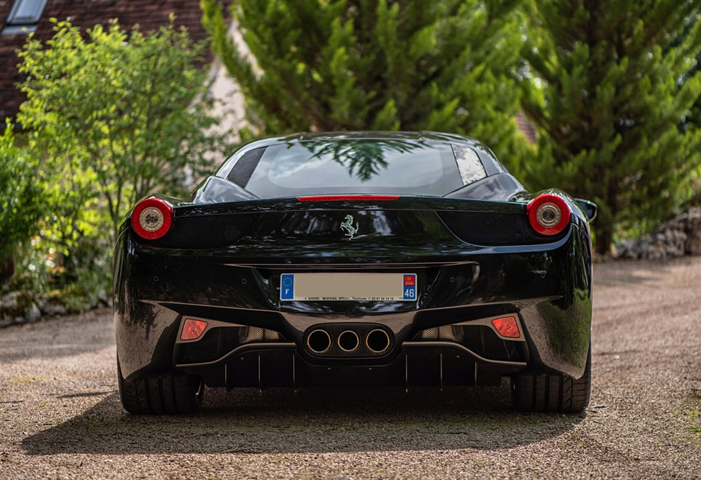 Ferrari-458-Italia-Rear.jpg