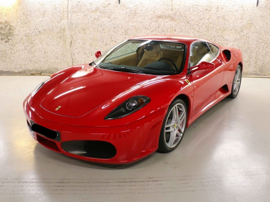 ferrari-f430-v8-f1-122384772.jpg