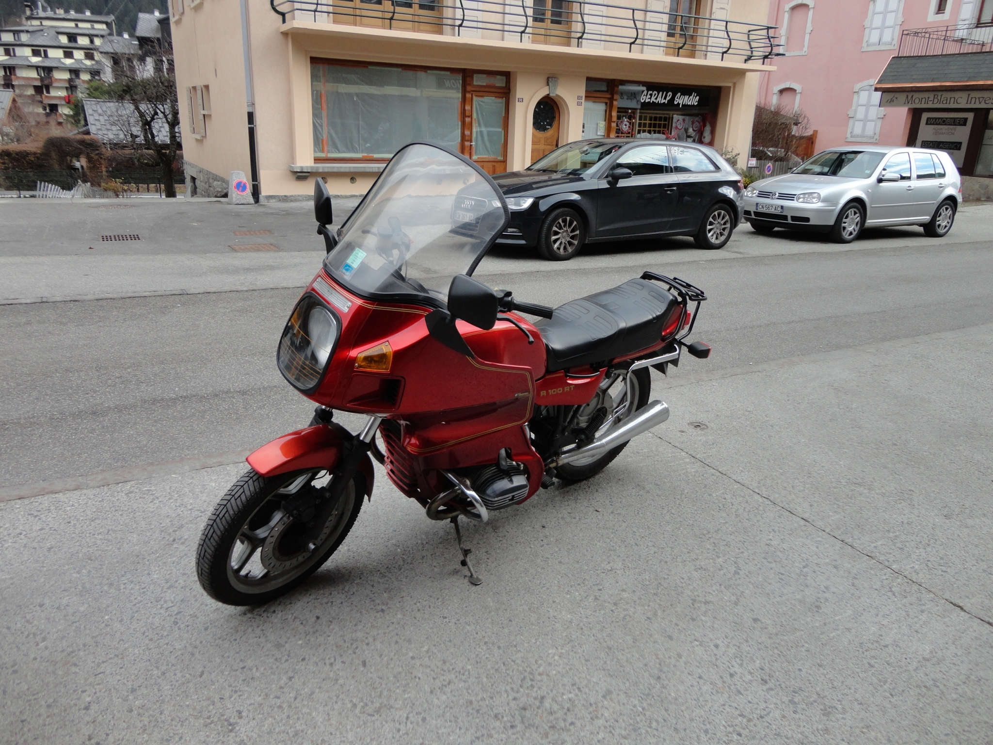 BMW R100RT1 Chamonix.JPG