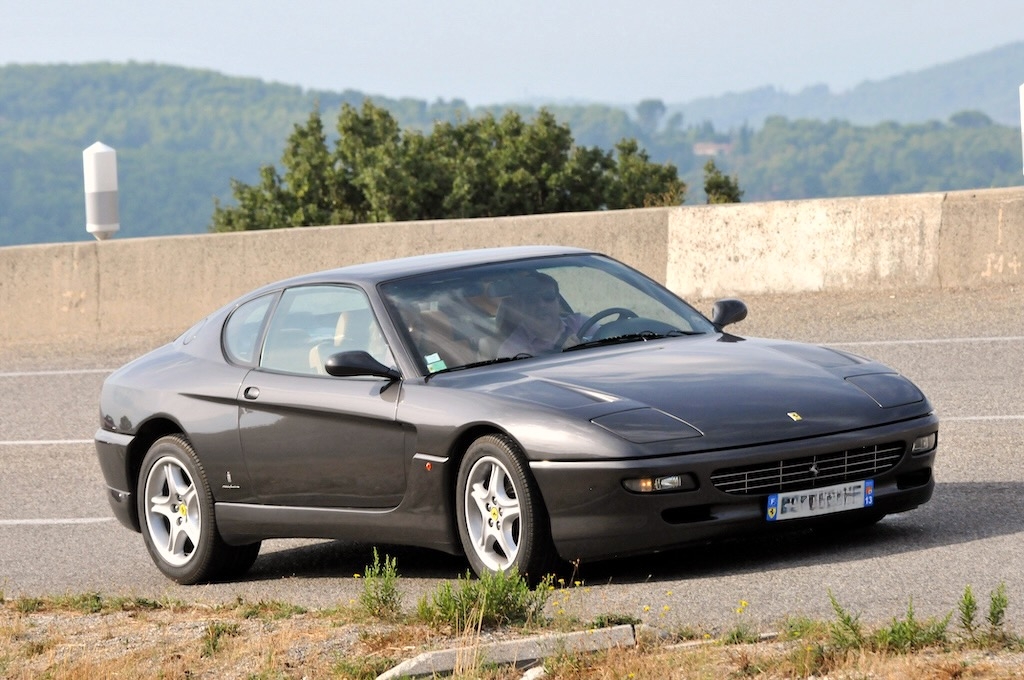 Ferrari 456 GT exterieur.jpeg