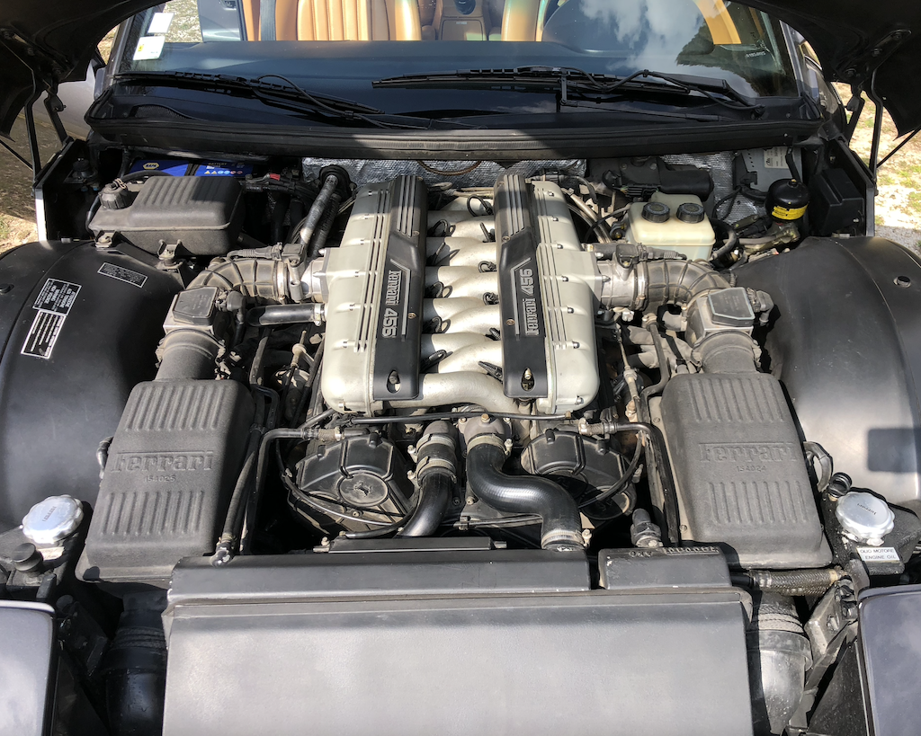 Ferrari-456-GT-Moteur.png