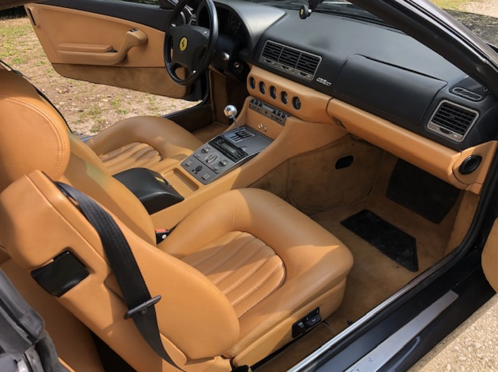 Ferrari-456-GT-interieur.png