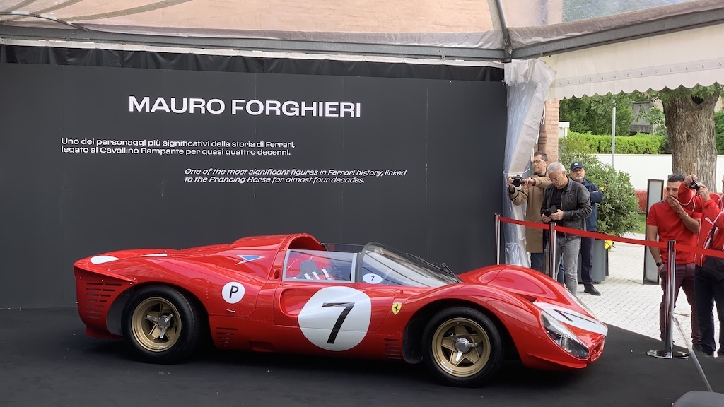 Ferrari 330 P4.jpg