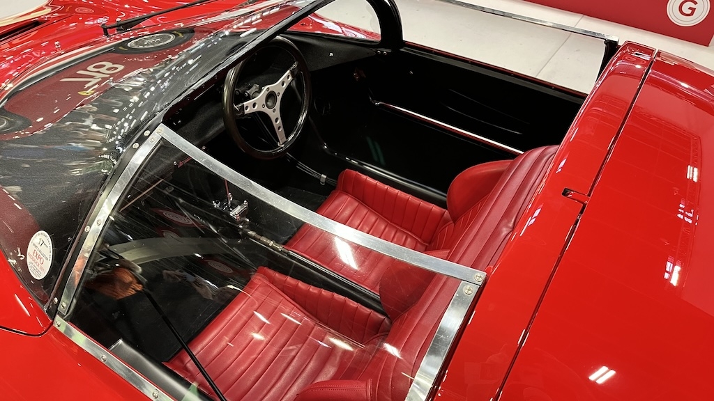 Dino 206 S interior.jpg