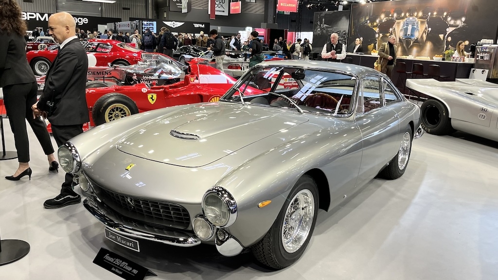 Ferrari 250 Lusso Macari.jpg