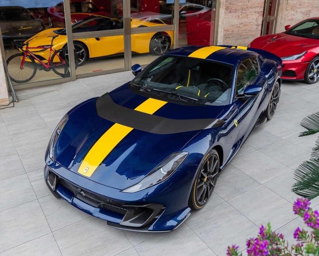 ferrari-812-competizione-blu-le-mans-1024x822.jpg.cf9f56f4215556386d3f7cf93551c096.jpg