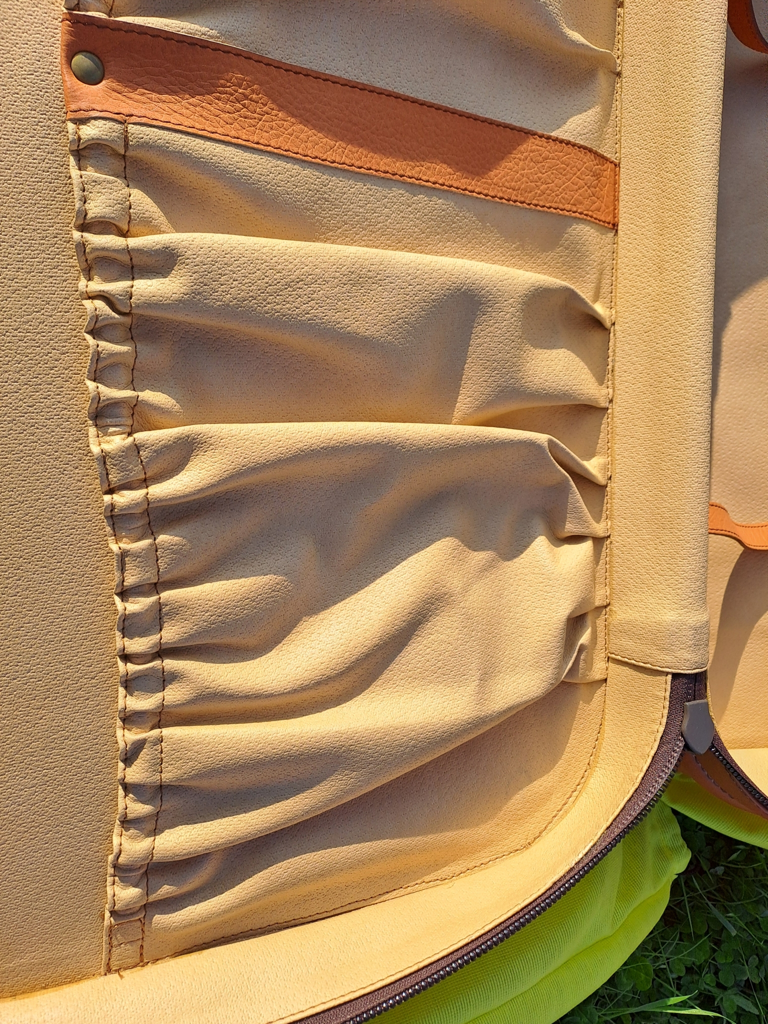 355_Set_Schedoni_Nov_Gd_detail- (4).jpg