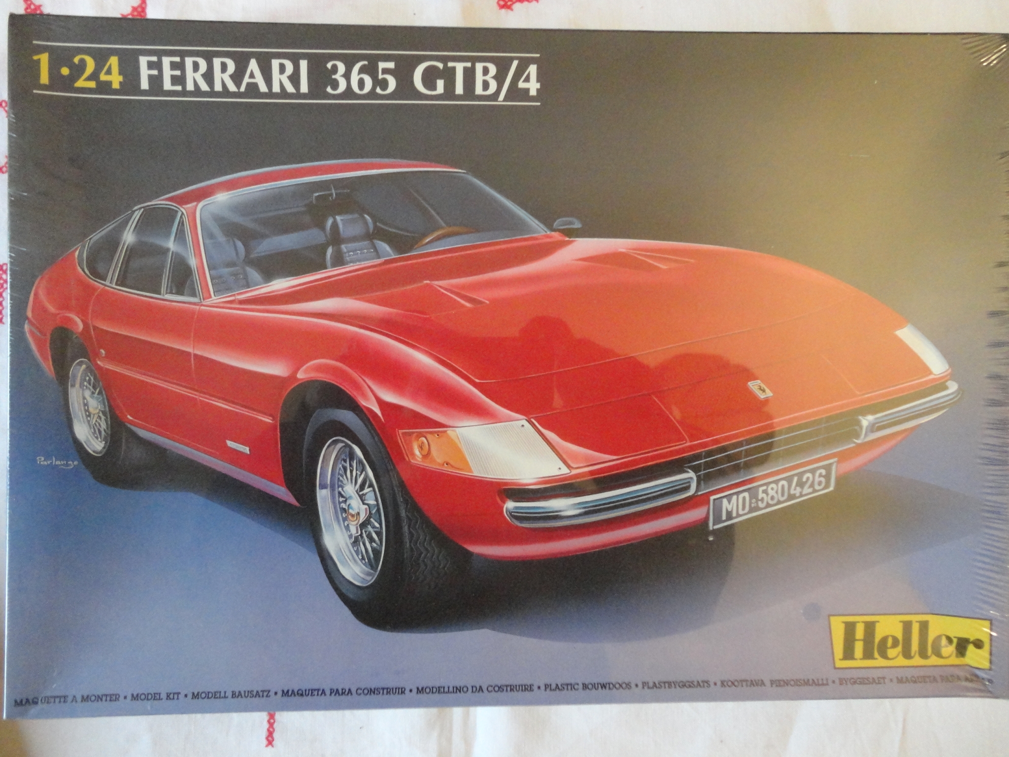 Ferrari 365GTB:4 Heller.JPG
