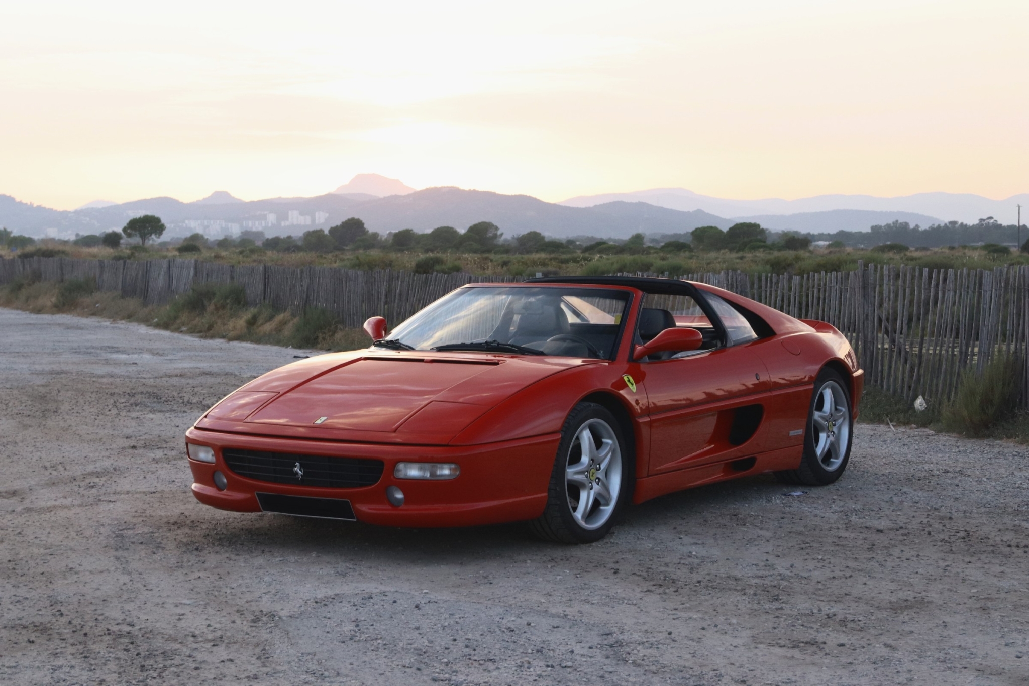 FERRARI 355 GTS A VENDRE MONACO.jpg